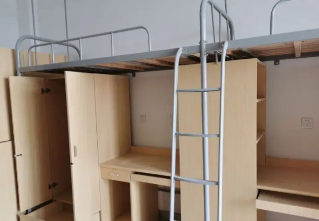 1666940370111693.jpg 南京師范大學泰州學院宿舍條件怎么樣?有空調嗎(宿舍真實圖片)